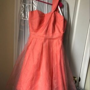 David Bridals Short bridesmaid dress